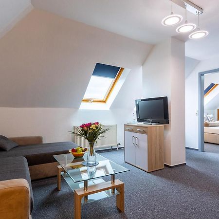 Trip Inn Kongresshotel Frankfurt-Родгау Экстерьер фото