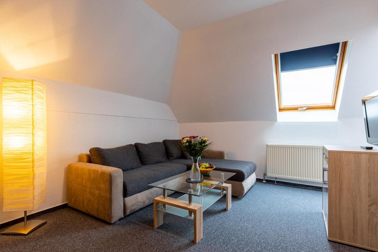 Trip Inn Kongresshotel Frankfurt-Родгау Экстерьер фото